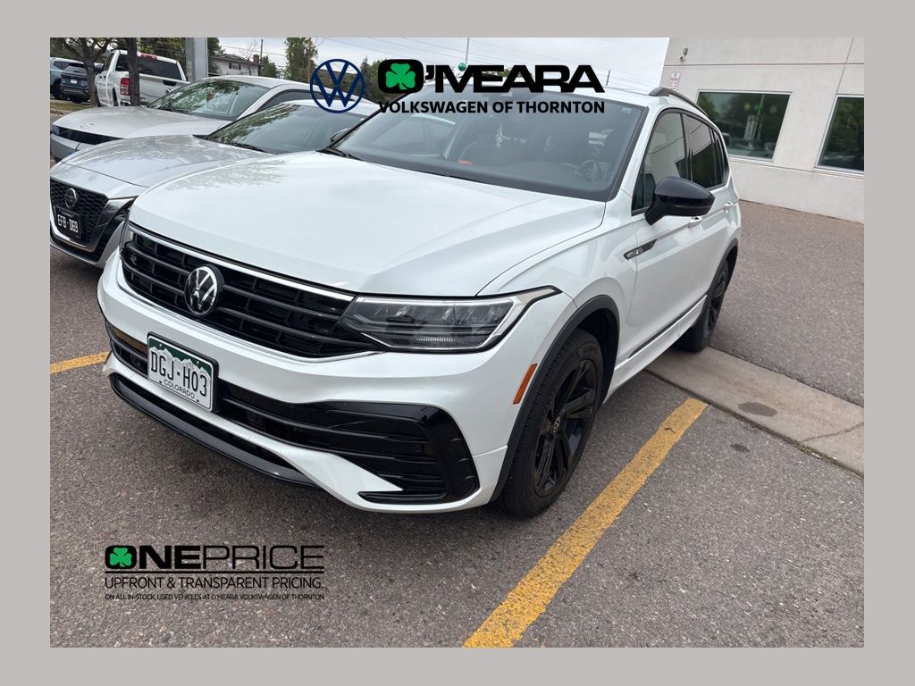 2024 Volkswagen Tiguan SE R-LINE BLACK