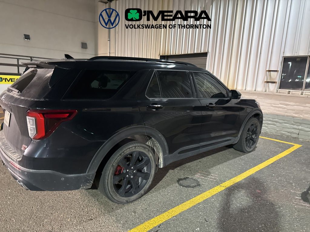 2020 Ford Explorer ST photo 4