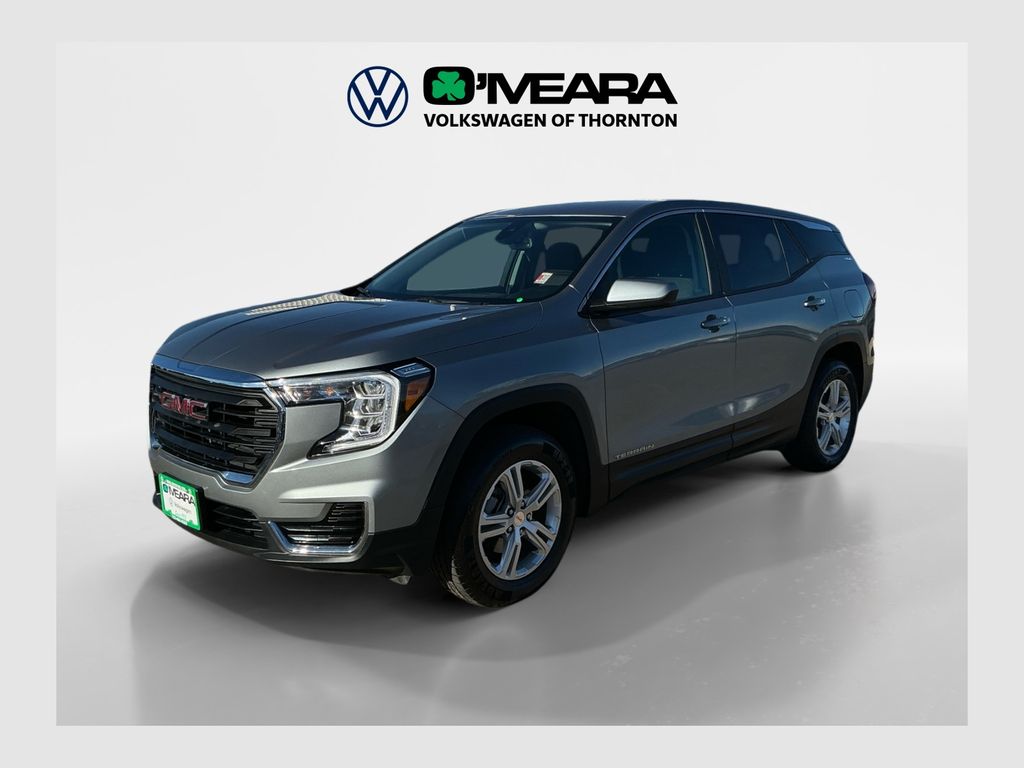 2024 GMC Terrain SLE's photo