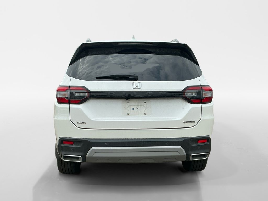 2024 Honda Pilot Touring photo 3