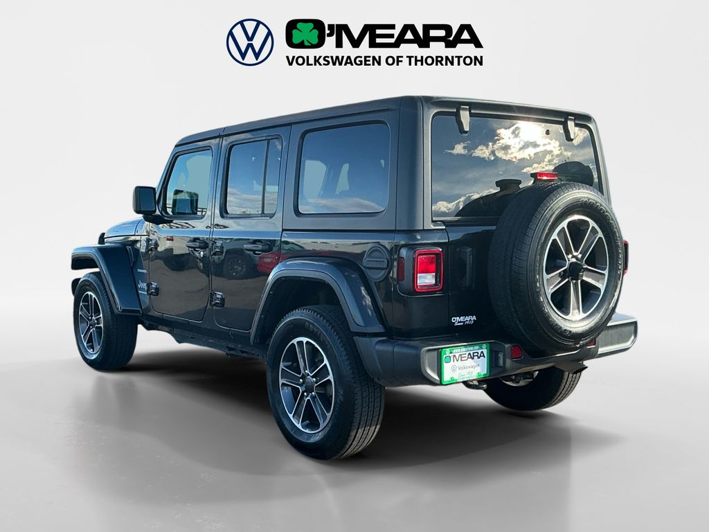 2023 Jeep Wrangler Sahara photo 3