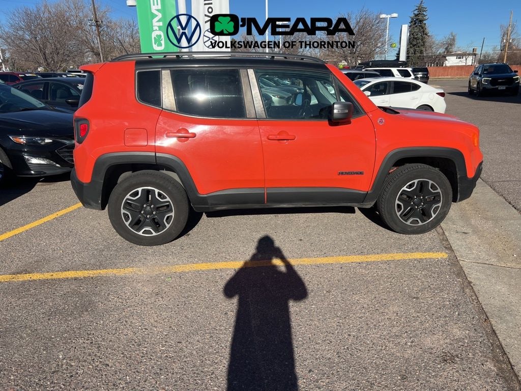 Used 2016 Jeep Renegade Trailhawk SUV
