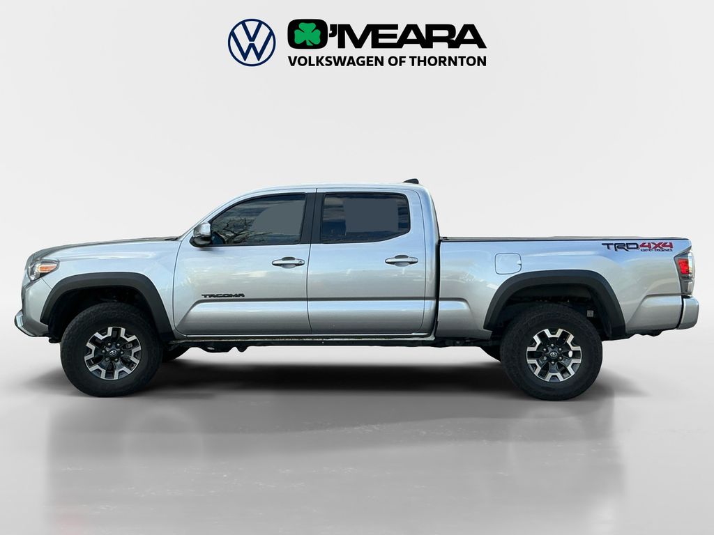2023 Toyota Tacoma TRD Off-Road photo 2