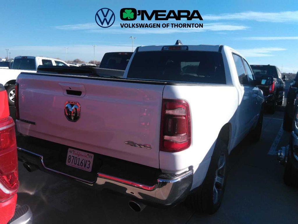 2024 Ram 1500 Laramie photo 3