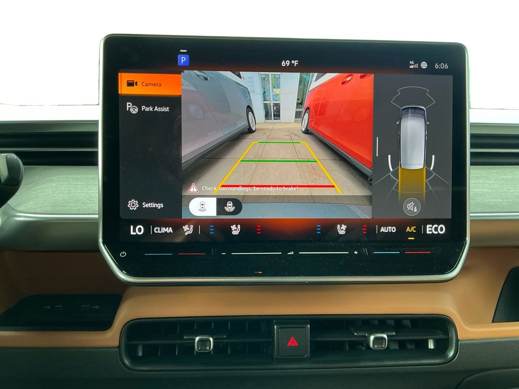 2025 Volkswagen ID. Buzz PRO S - Photo 15