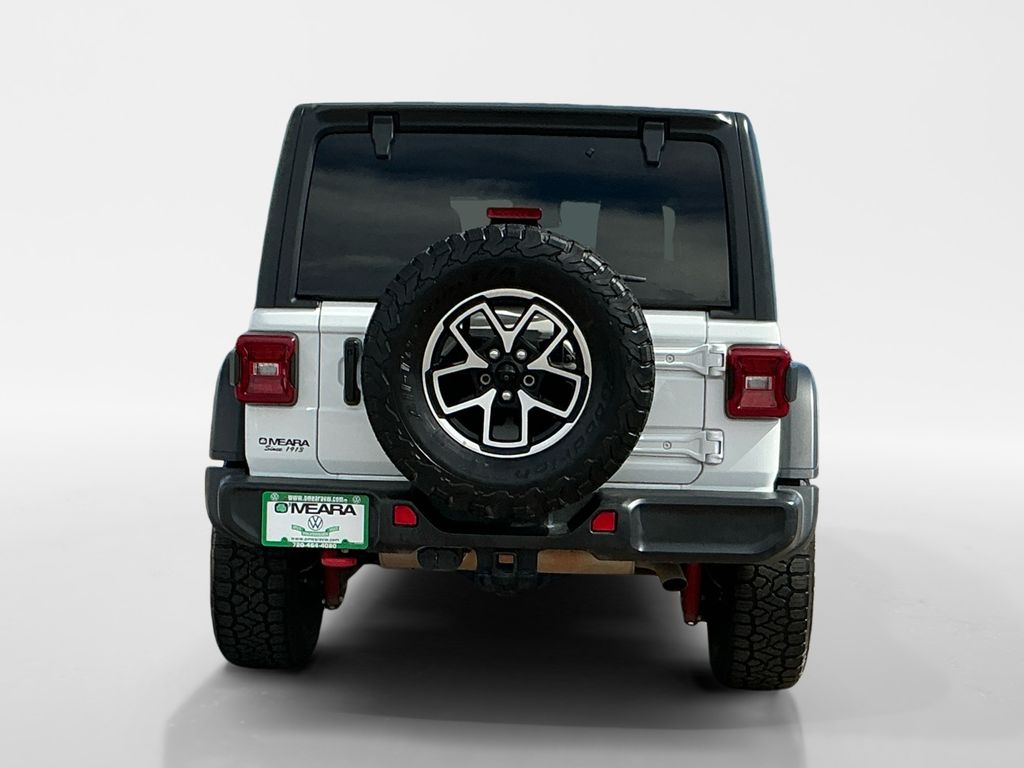 2024 Jeep Wrangler Rubicon photo 4
