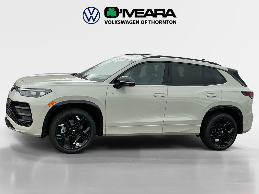 New 2025 Volkswagen Tiguan 2.0T SE R-Line Black SUV