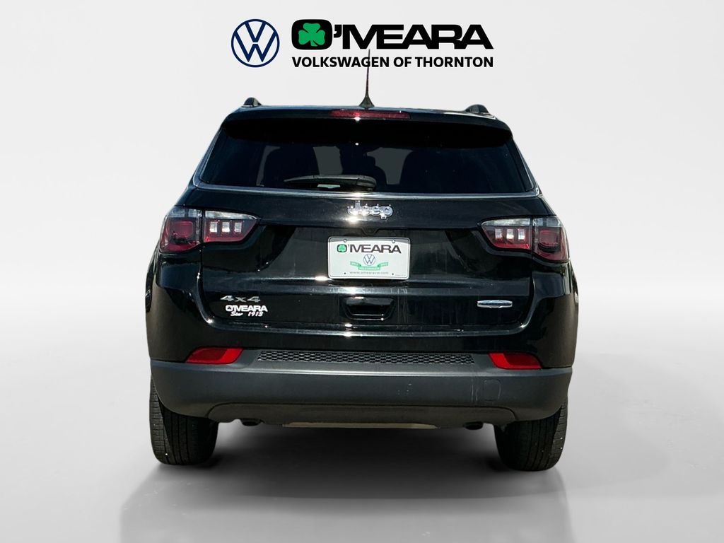 2024 Jeep Compass Latitude photo 4