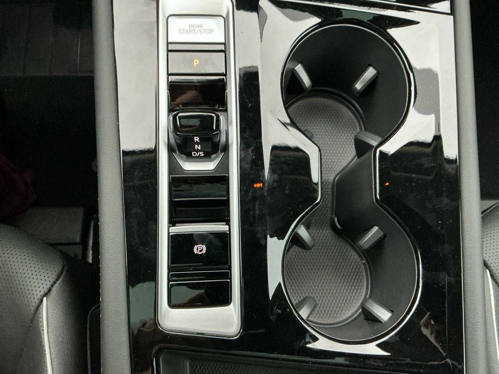 2026 Volkswagen Atlas SEL Premium R-Line - Photo 21