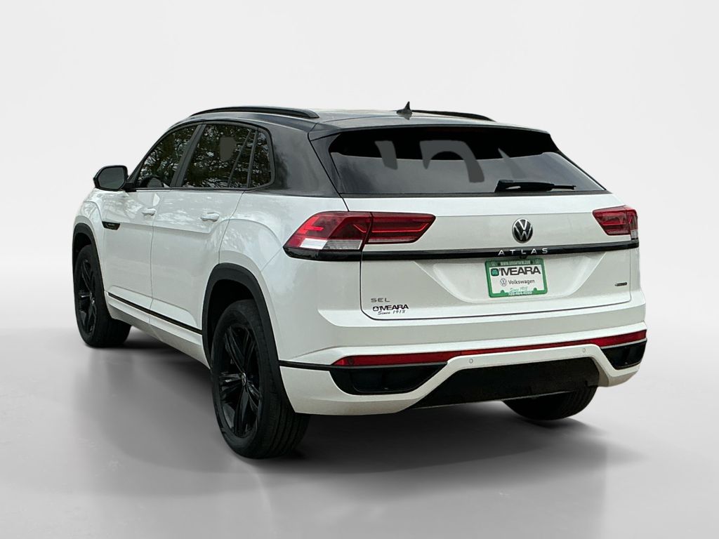 2023 Volkswagen Atlas Cross Sport SEL R-Line photo 2