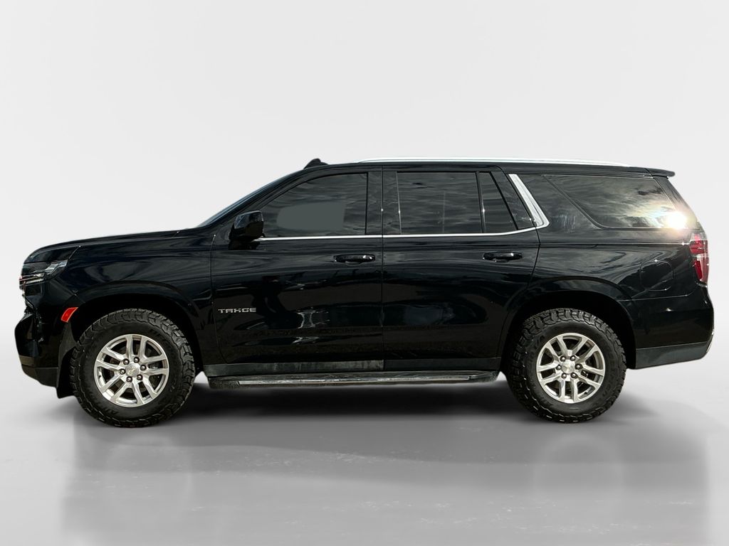 2021 Chevrolet Tahoe LT photo 2