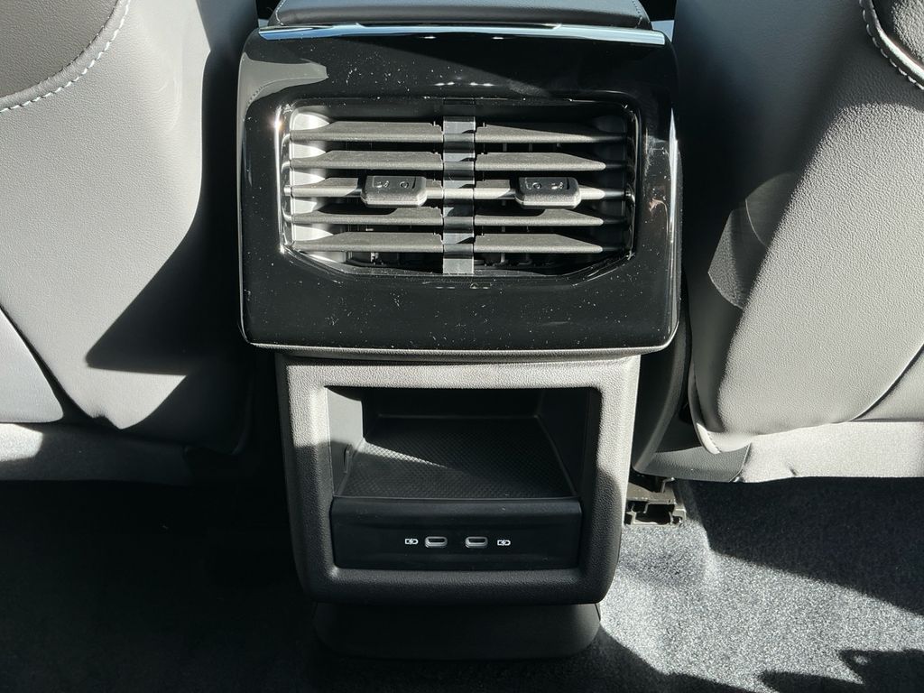 2026 Volkswagen ID.4 PRO - Photo 19