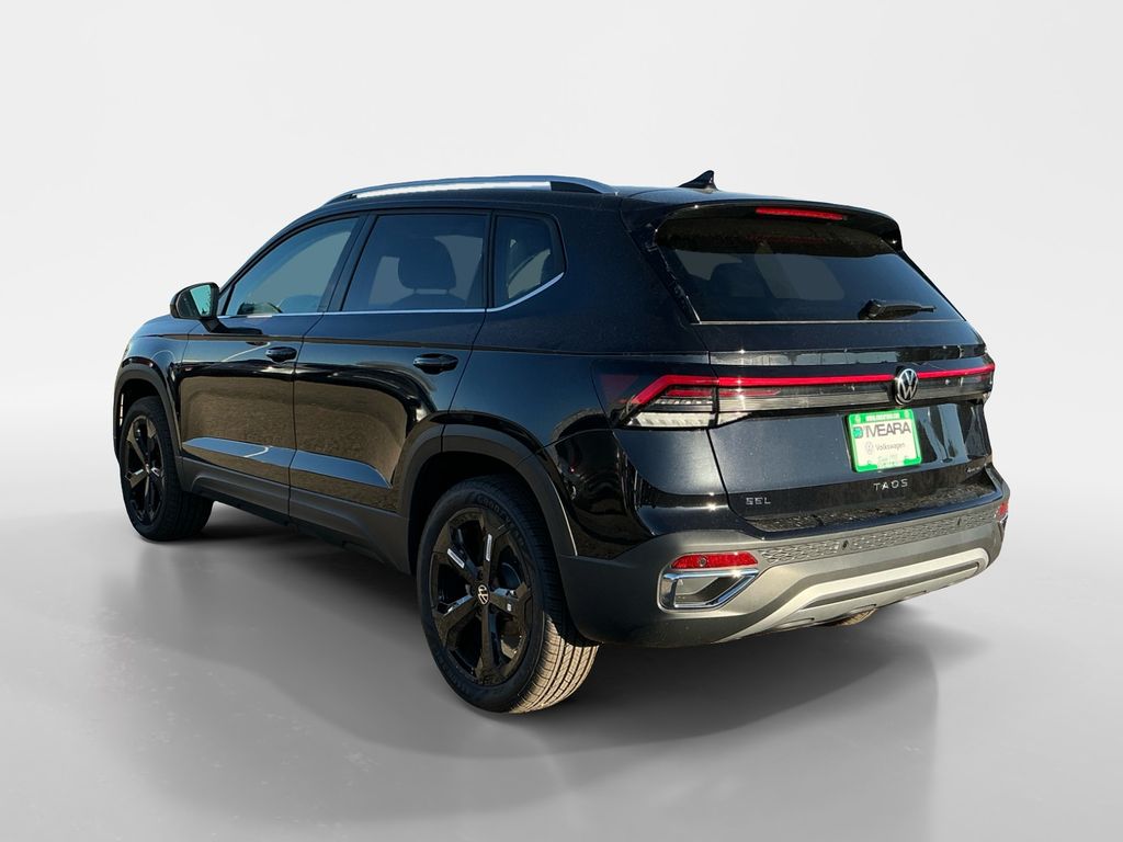 2025 Volkswagen Taos SEL photo 3