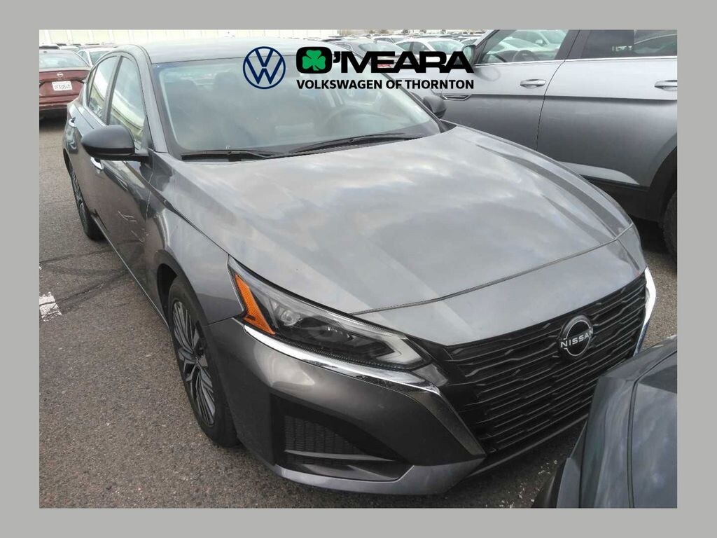 Used 2024 Nissan Altima 2.5 SV Sedan
