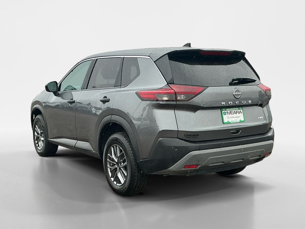 2023 Nissan Rogue S photo 2
