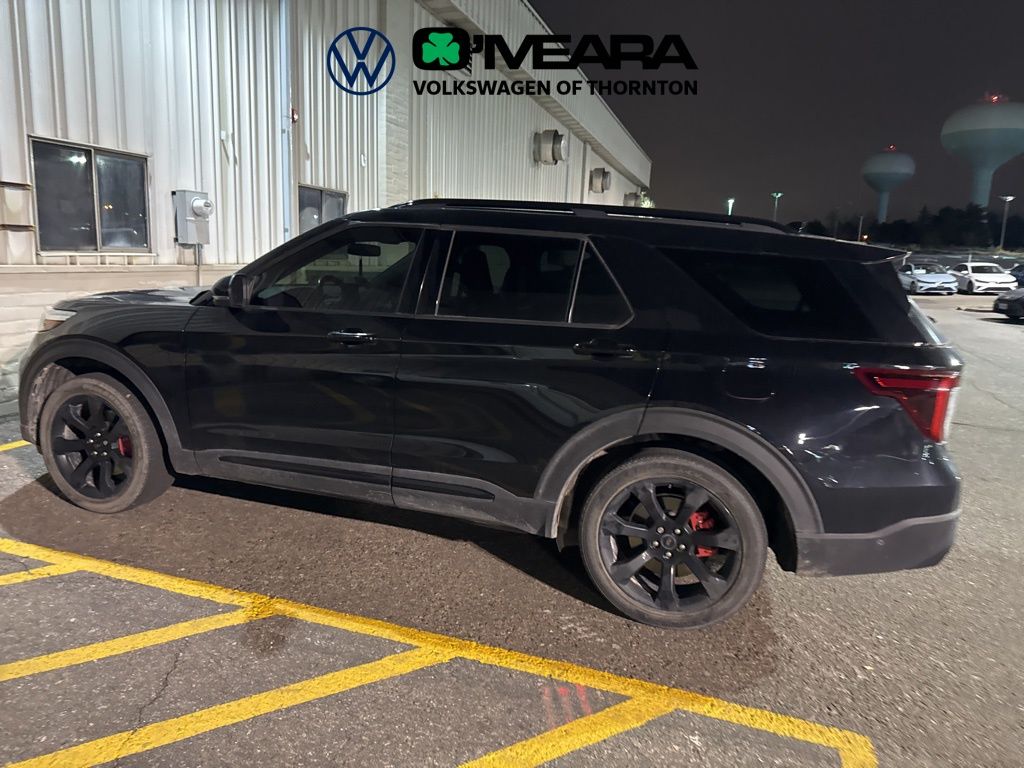 2020 Ford Explorer ST photo 3