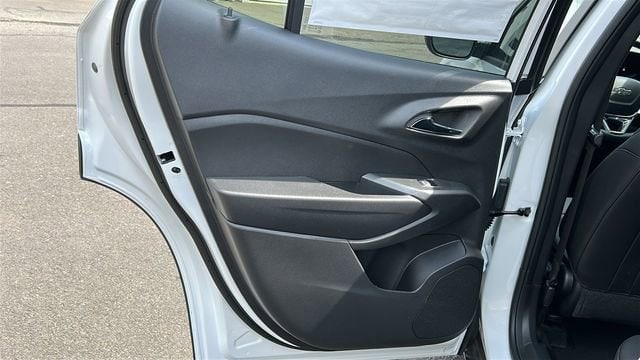 2026 Chevrolet Trax LT - Photo 19