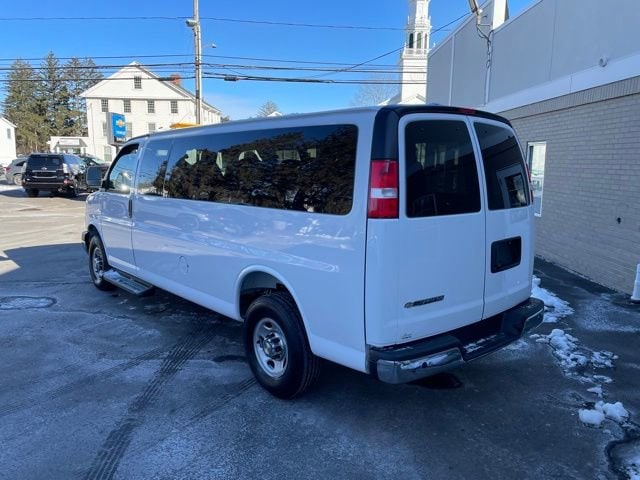 2025 Chevrolet Express Cargo Work Van - Photo 3