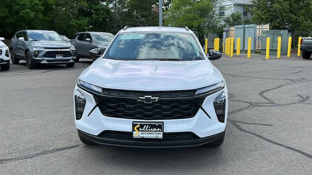 2026 Chevrolet Trax LT - Photo 3