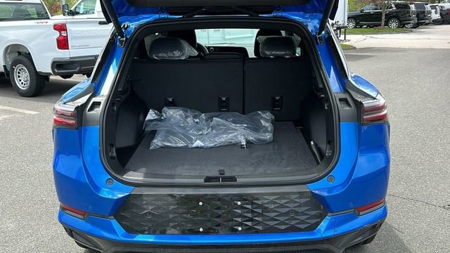 2025 Chevrolet Equinox EV RS - Photo 26
