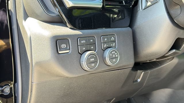 2026 Chevrolet Silverado 2500 HD LTZ - Photo 10