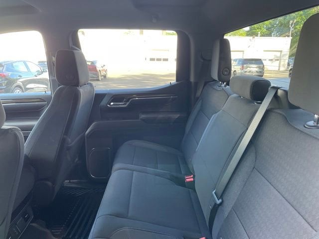 2025 Chevrolet Silverado 1500 LT - Photo 44