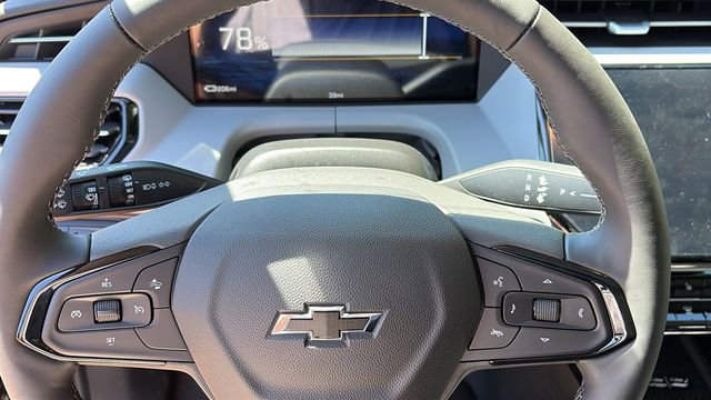 2027 Chevrolet Bolt RS - Photo 12