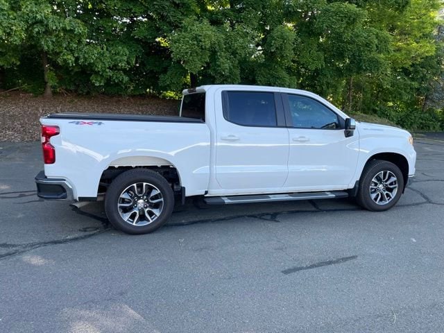 2025 Chevrolet Silverado 1500 LT - Photo 8