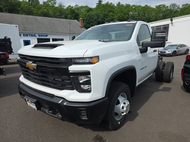 2026 Chevrolet Silverado HD WT 4WD Regular Cab 137.5" WB's photo