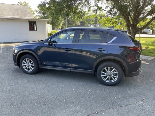 2022 Mazda CX-5 2.5 S Preferred photo 2