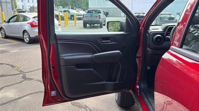 2026 Chevrolet Colorado Trail Boss - Photo 8