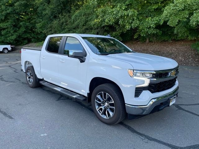 2025 Chevrolet Silverado 1500 LT - Photo 10