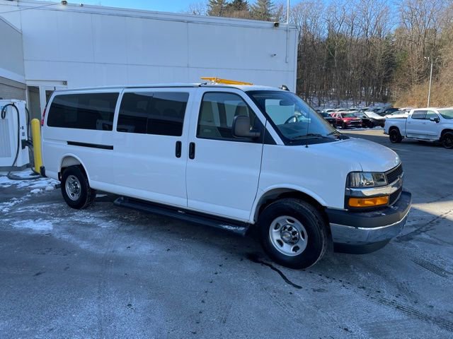2025 Chevrolet Express Cargo Work Van - Photo 6