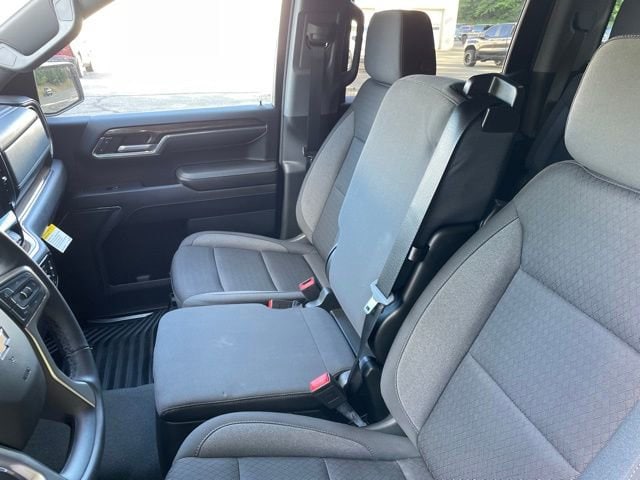 2025 Chevrolet Silverado 1500 LT - Photo 39