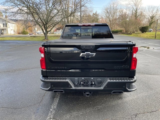 2024 Chevrolet Silverado 1500 High Country photo 4
