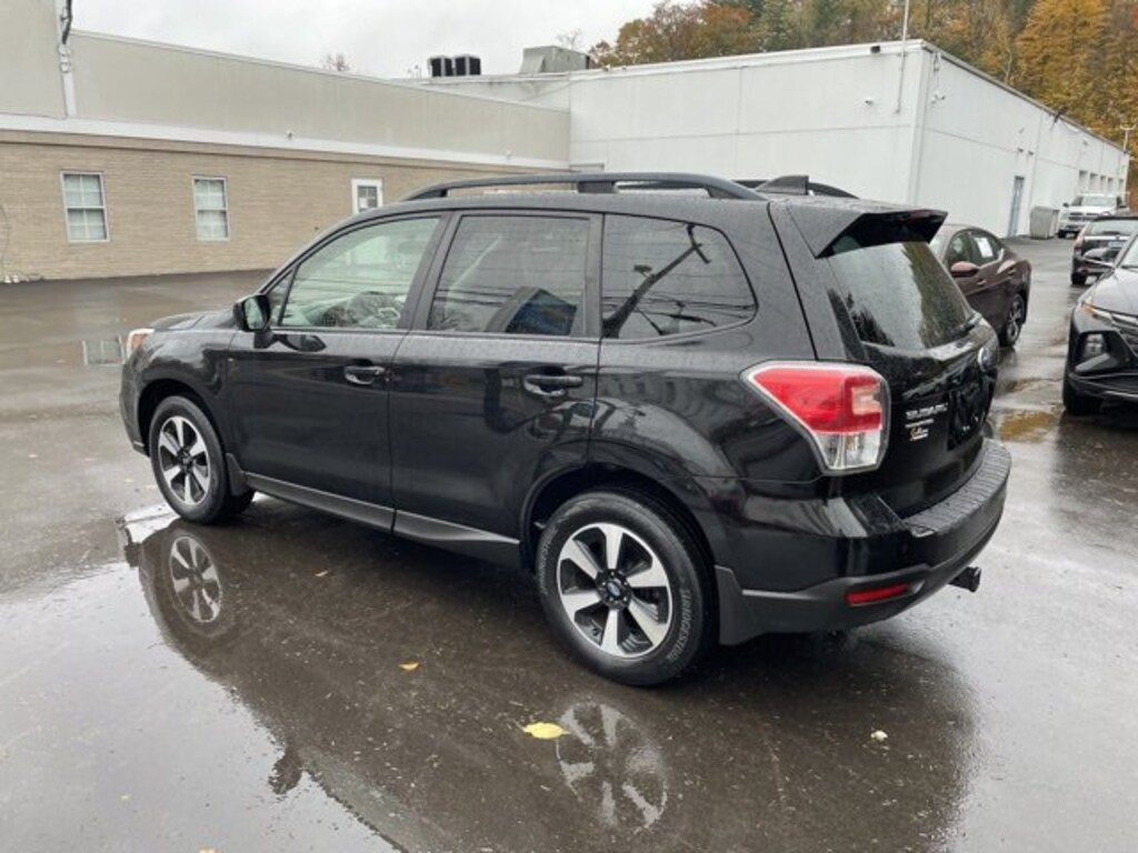 Used 2017 Subaru Forester Premium