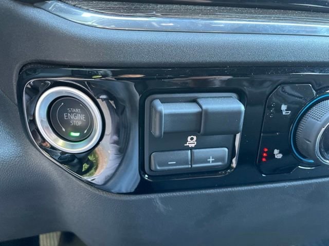 2025 Chevrolet Silverado 1500 LT - Photo 32