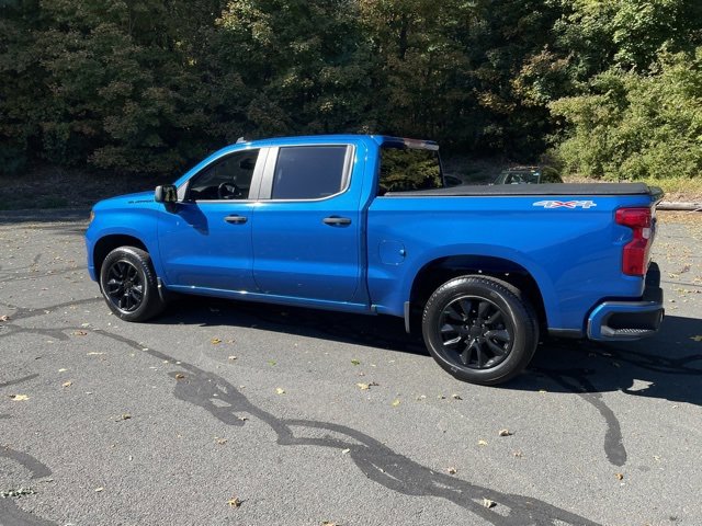 2022 Chevrolet Silverado 1500 Custom photo 3