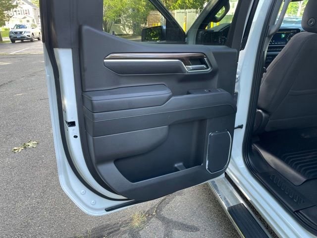 2025 Chevrolet Silverado 1500 LT - Photo 41