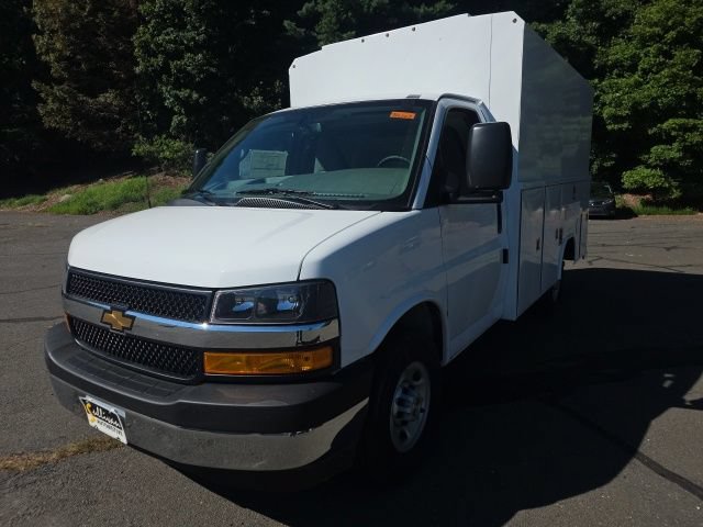 2026 Chevrolet Express Cutaway 3500