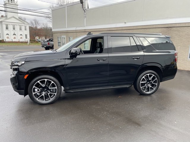 2023 Chevrolet Tahoe RST photo 3