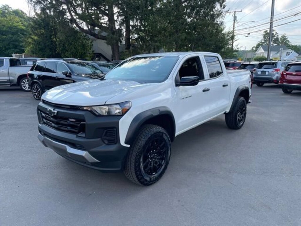 Used 2024 Chevrolet Colorado Trail Boss Truck