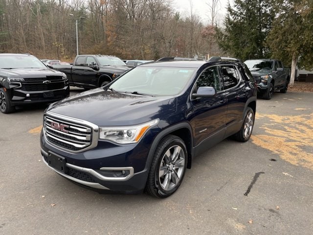 2017 GMC Acadia SLT-2's photo