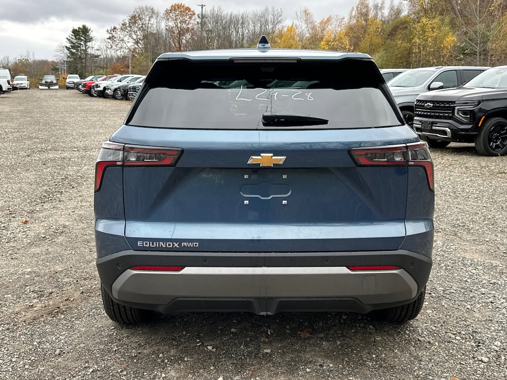New 2026 Chevrolet Equinox LT SUV