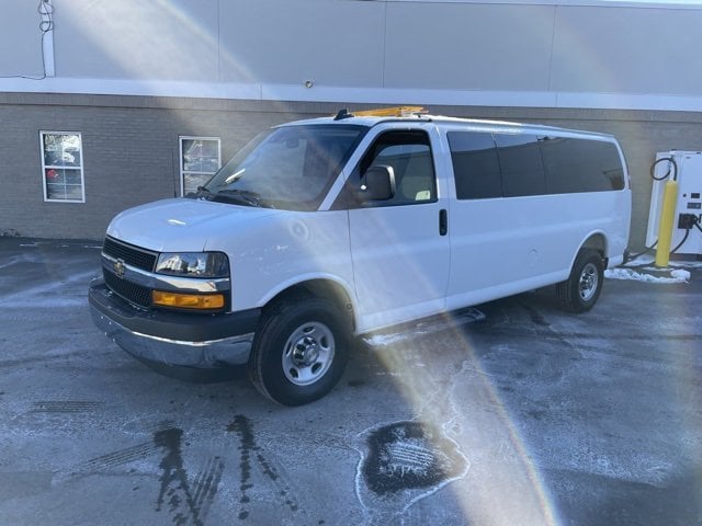 2025 Chevrolet Express Cargo Work Van's photo