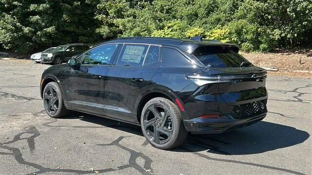 2025 Chevrolet Equinox EV RS - Photo 6