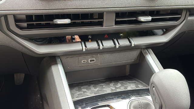 2026 Chevrolet Colorado Work Truck - Photo 17
