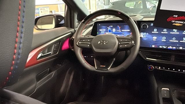 2025 Chevrolet Equinox EV RS - Photo 22