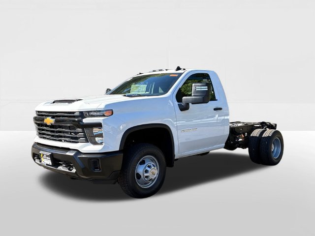 2026 Chevrolet Silverado 3500 HD Chassis Cab