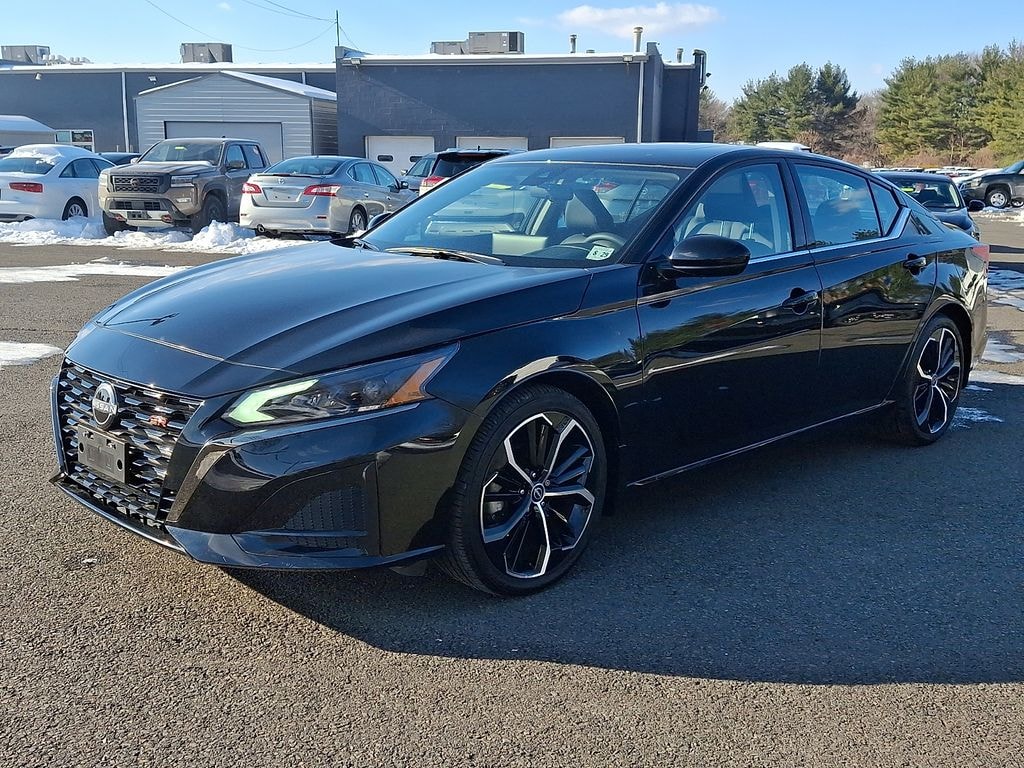 Certified 2024 Nissan Altima 2.5 SR Sedan